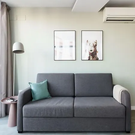 Limehome Calle Lopez Rubio Apartment