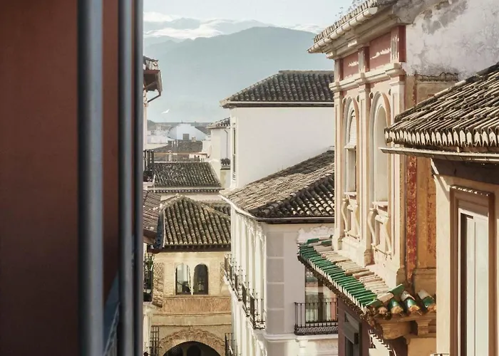 Limehome Calle Lopez Rubio 公寓